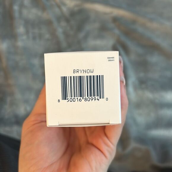 NIB SKINBETTER Science Refining Foam cleanser - Picture 4 of 6